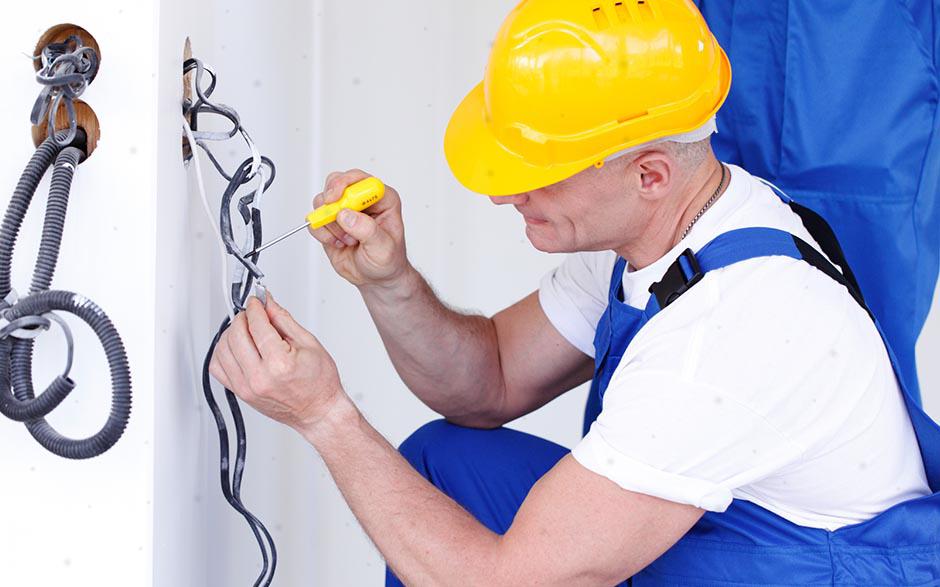 tarif horaire électricien Colombes